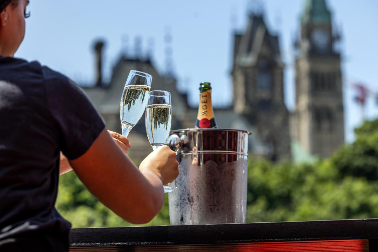 Fairmont Chateau Laurier Gold Experience Ottawa Exterior photo