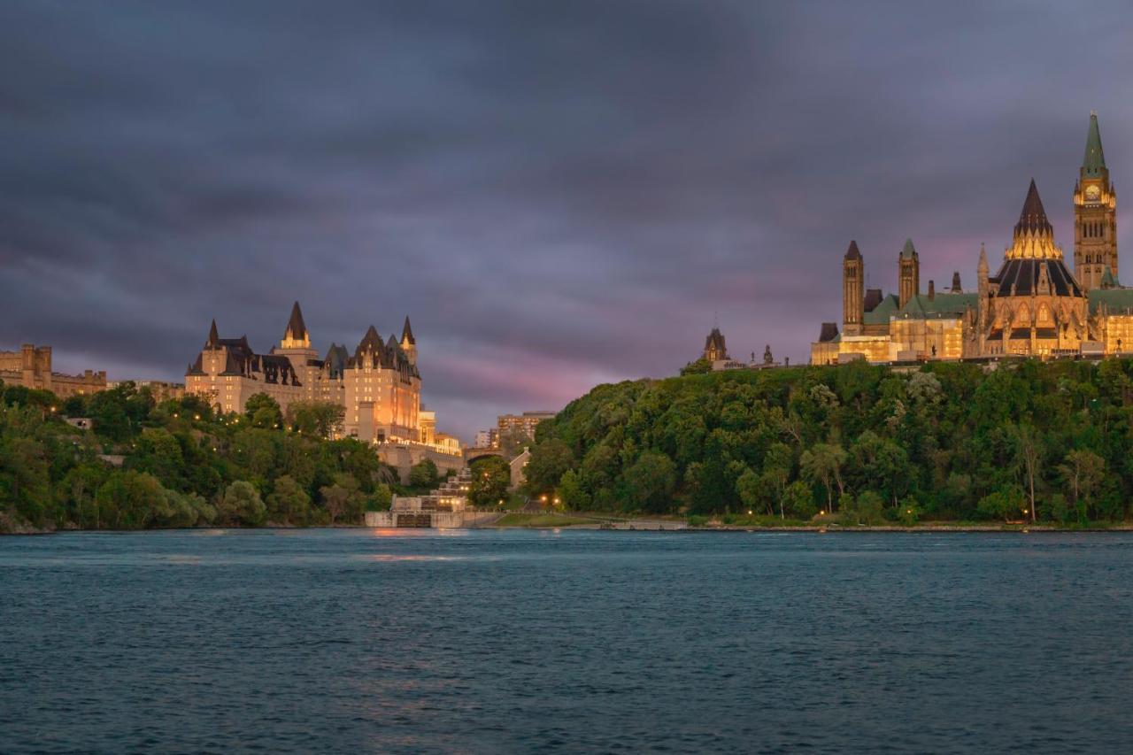 Fairmont Chateau Laurier Gold Experience Ottawa Exterior photo