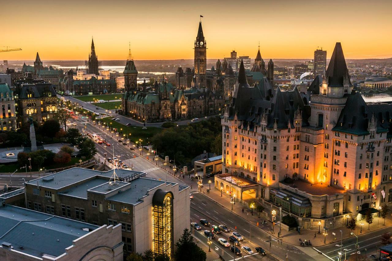 Fairmont Chateau Laurier Gold Experience Ottawa Exterior photo